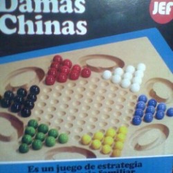 Damas chinas en base de madera